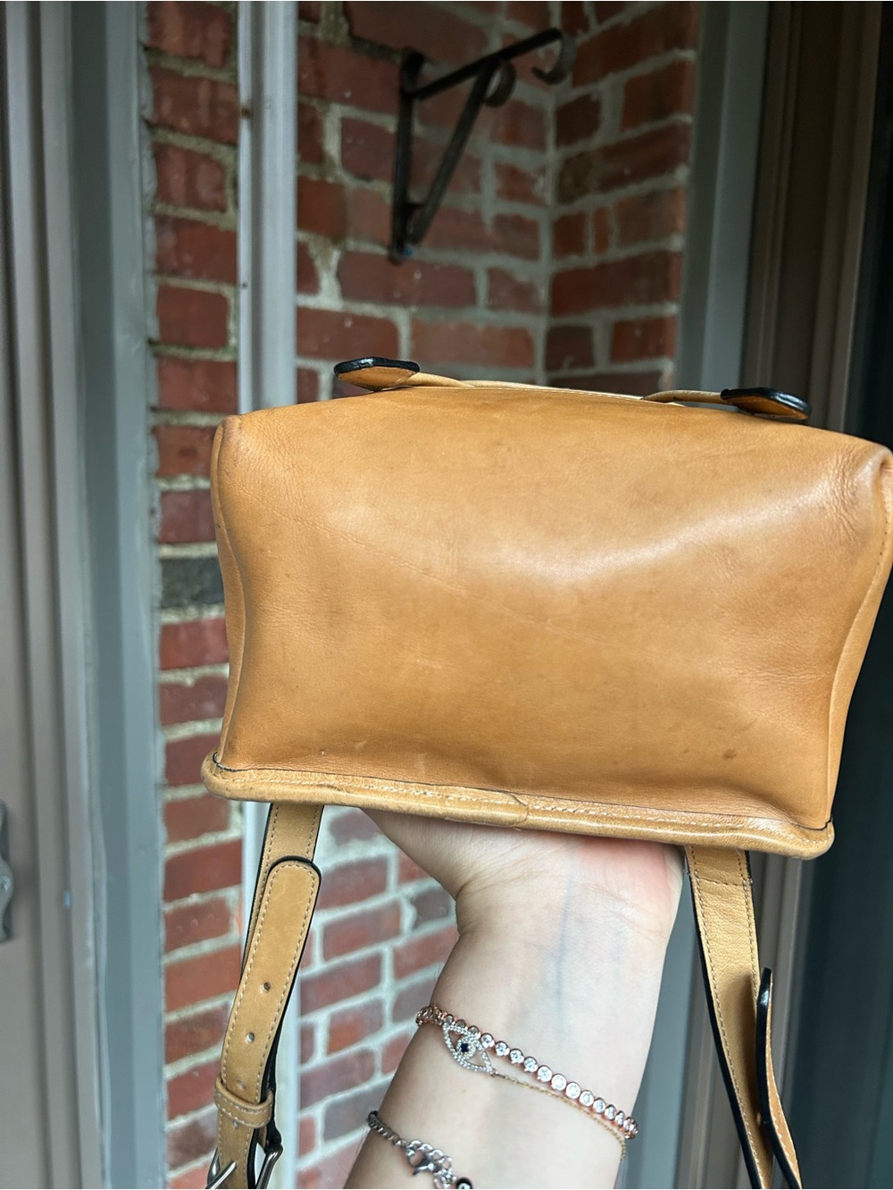 Vintage coach daypack 9960 tan burnished leather backpack yellow orange fall y2k - Picture 7 of 14
